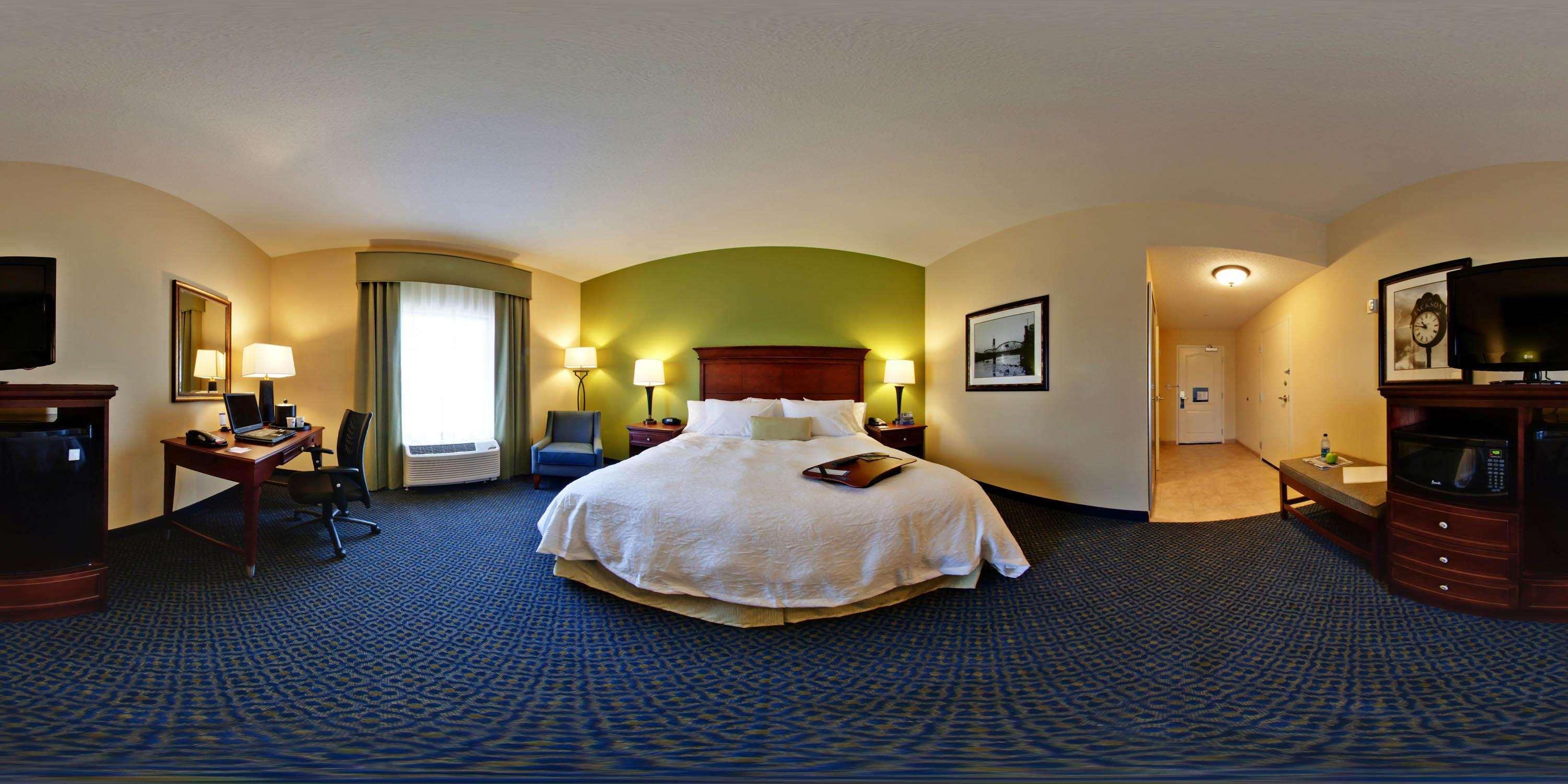 Hampton Inn Jackson-College Avenue Exterior foto